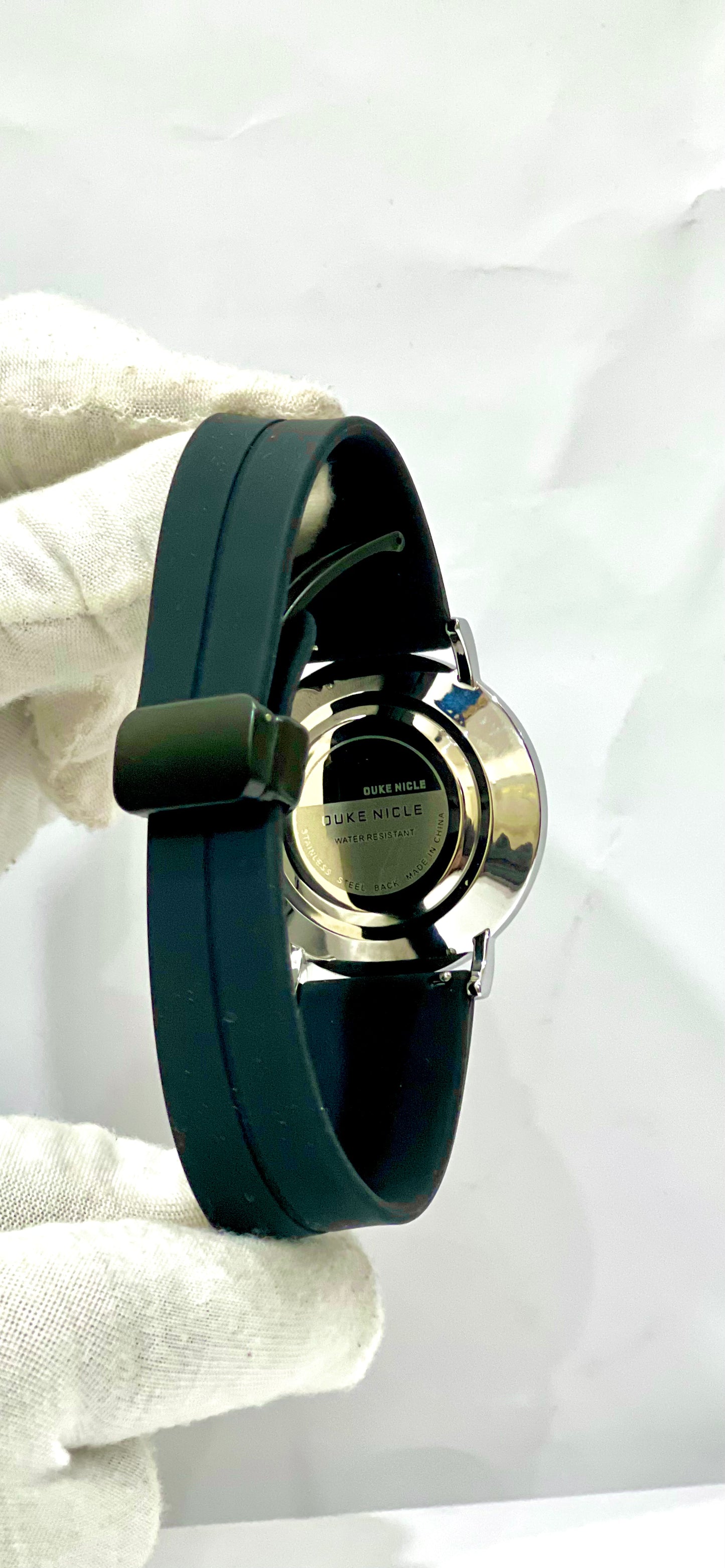 Duke Nicle White Dial, Black Silicon Strap