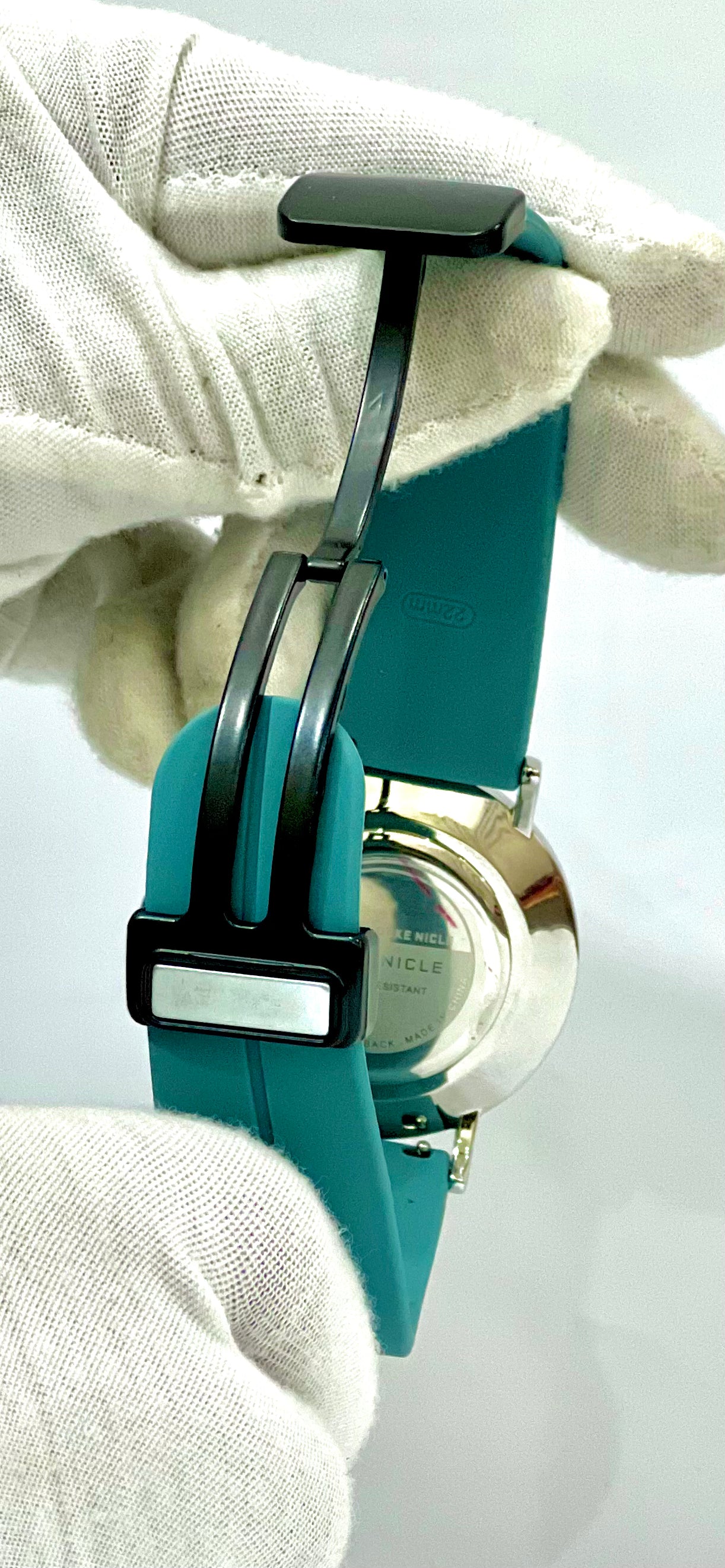 Duke Nicle Teal Silicon Strap