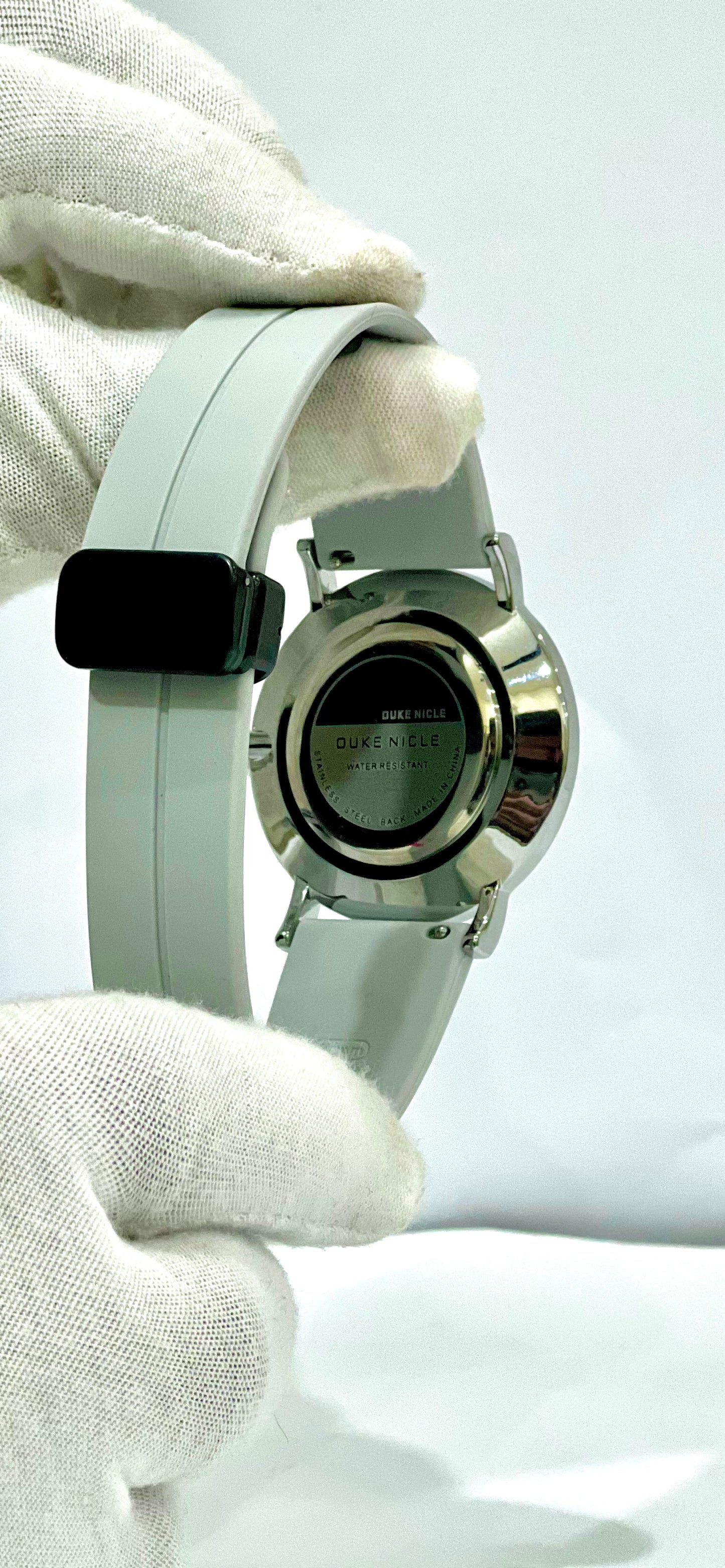 Duke Nicle Gray Silicon Strap