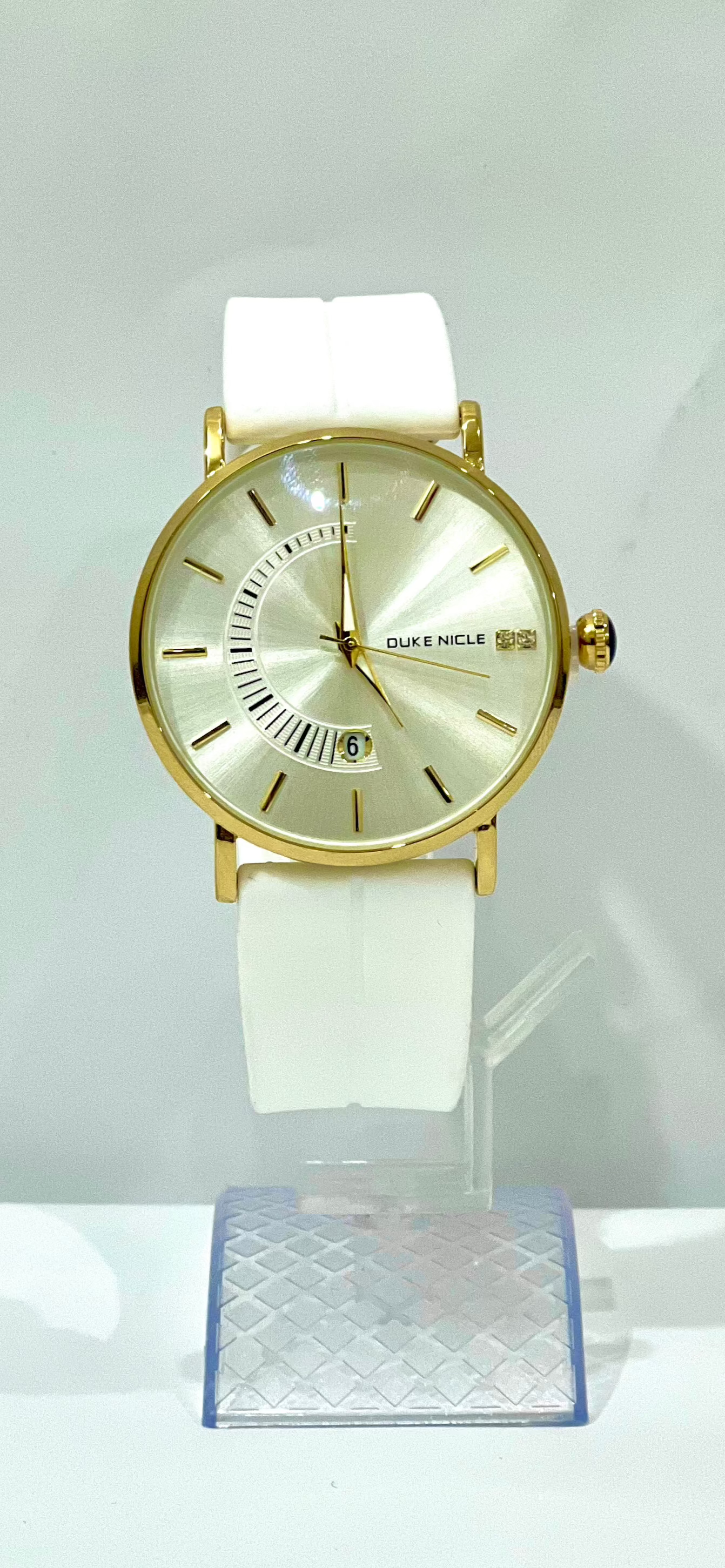 Duke Nicle White Silicon Strap