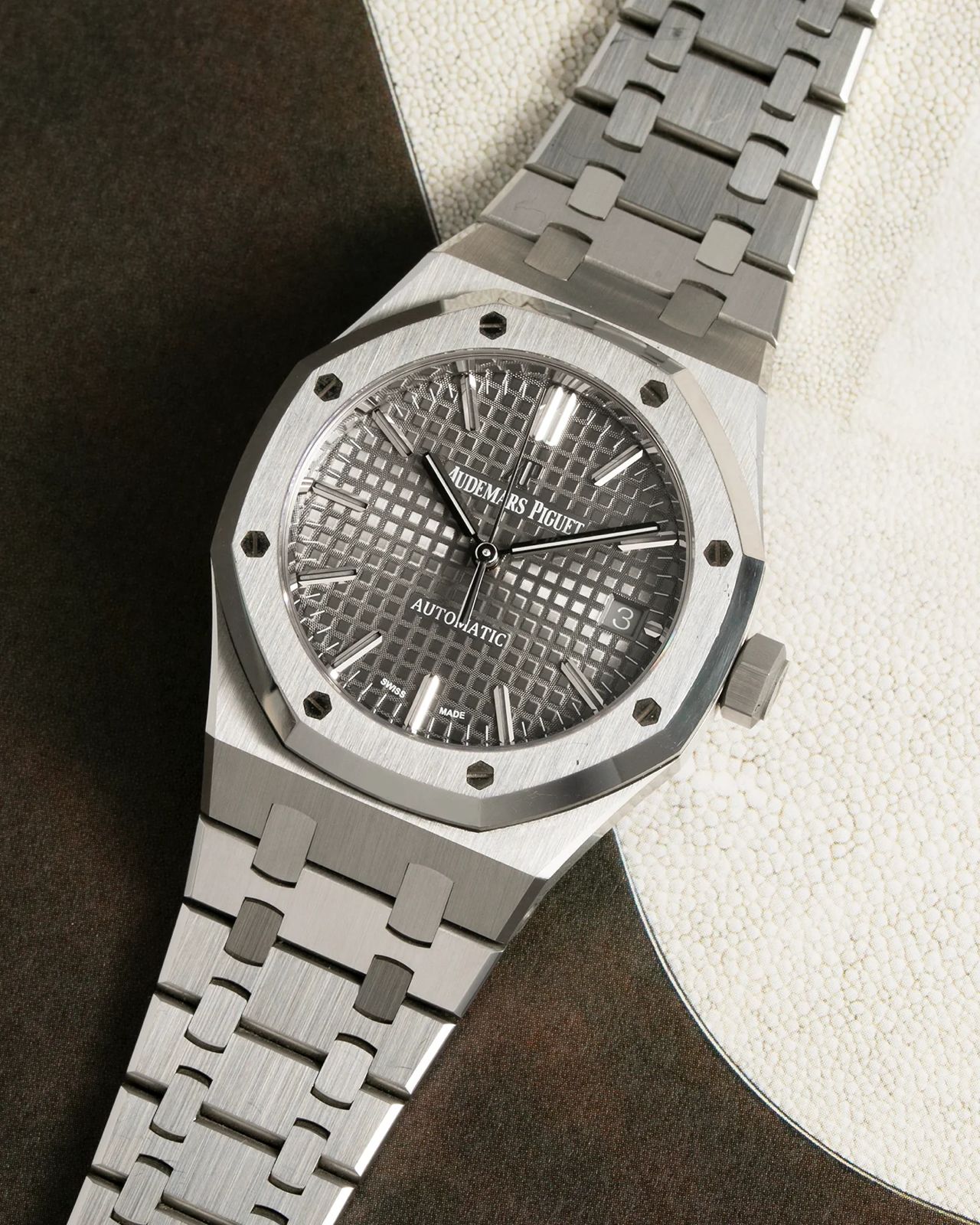 Audemars Piguet Grey “Grande Tapisserie” Dial | Stainless Steel watch.
