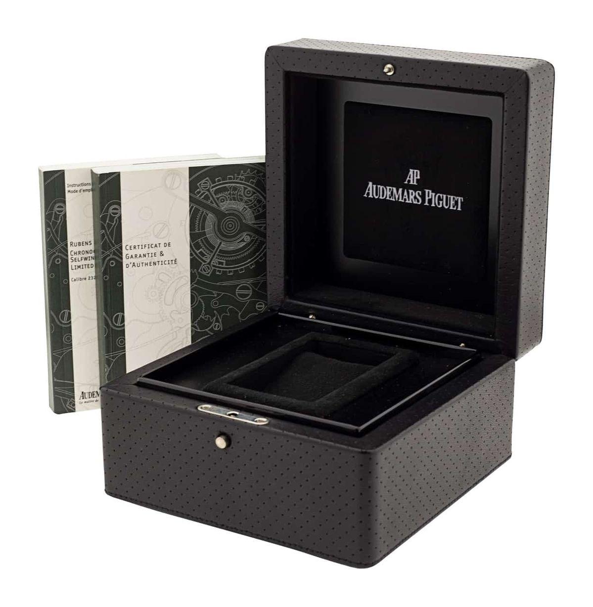 Audemars Piguet Royal Oak Offshore watch box.