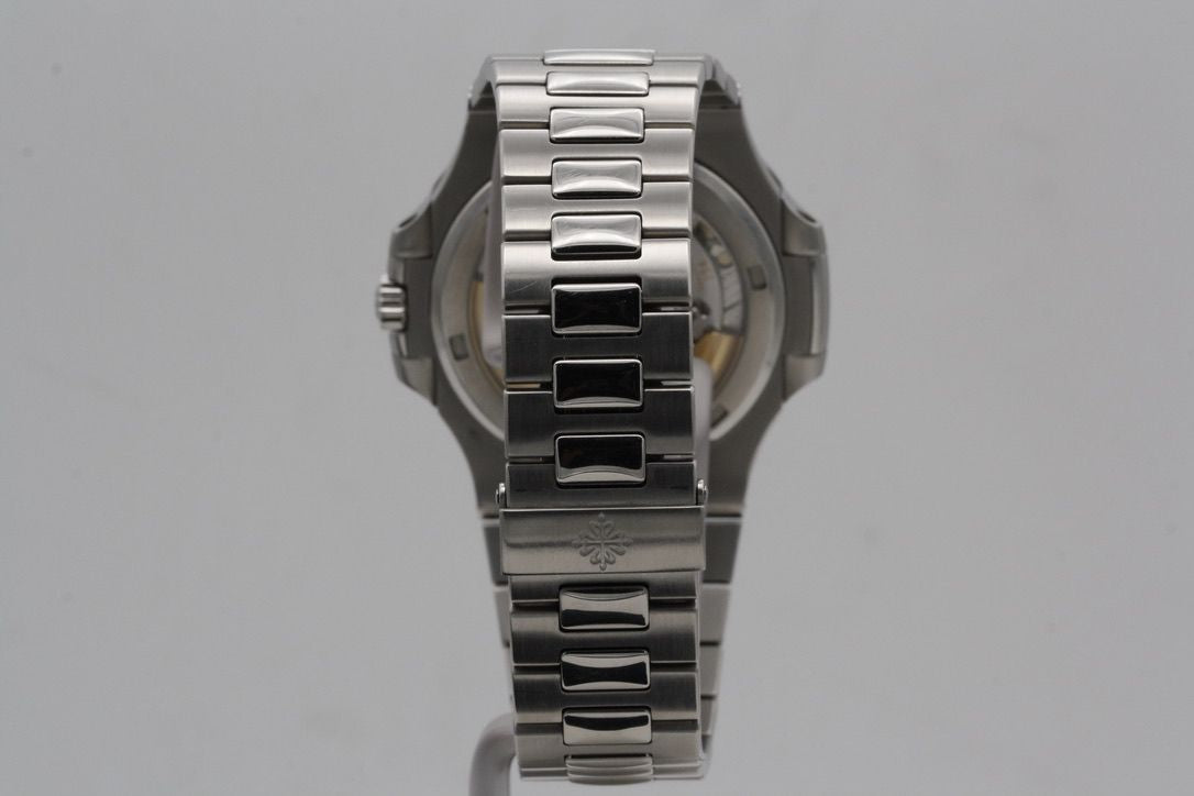 Patek Philippe Nautilus Genève White Dial